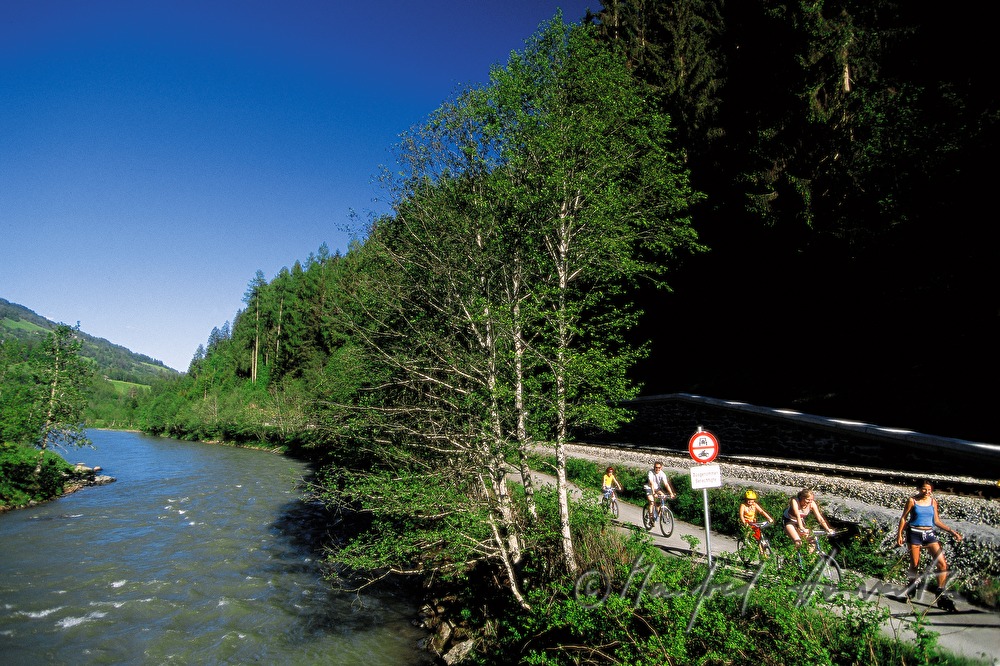 Radfahrer am Murradweg