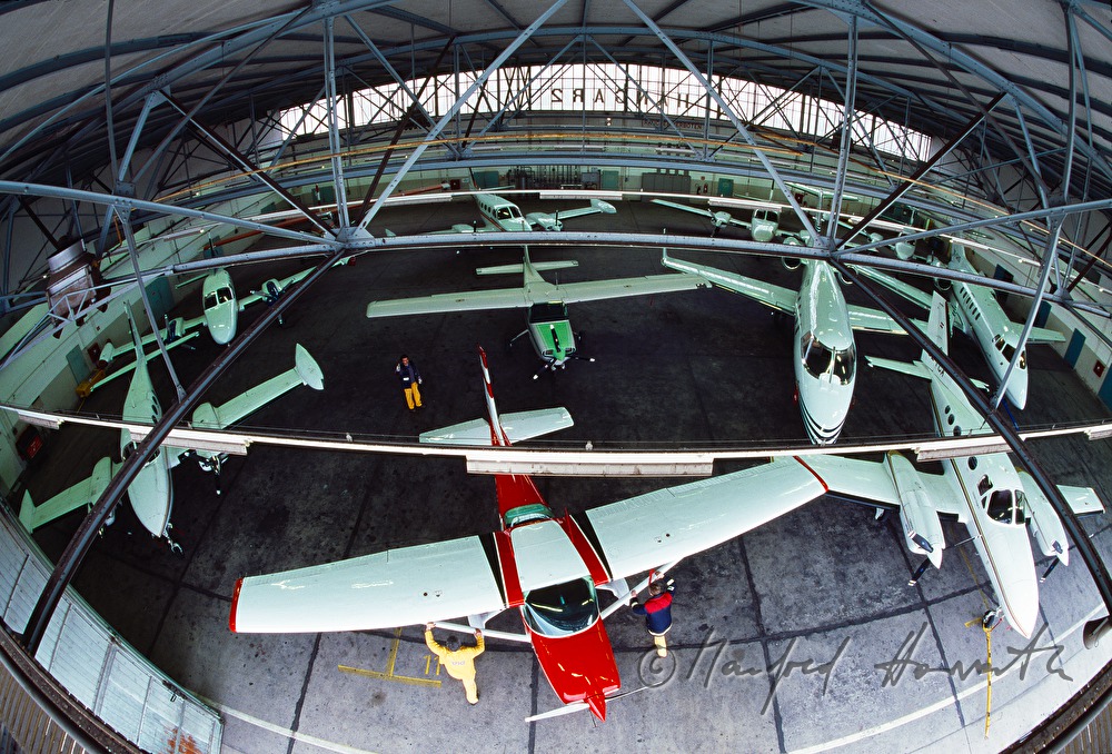 Flughafen Wien, Hangar für kleinere Flugzeuge