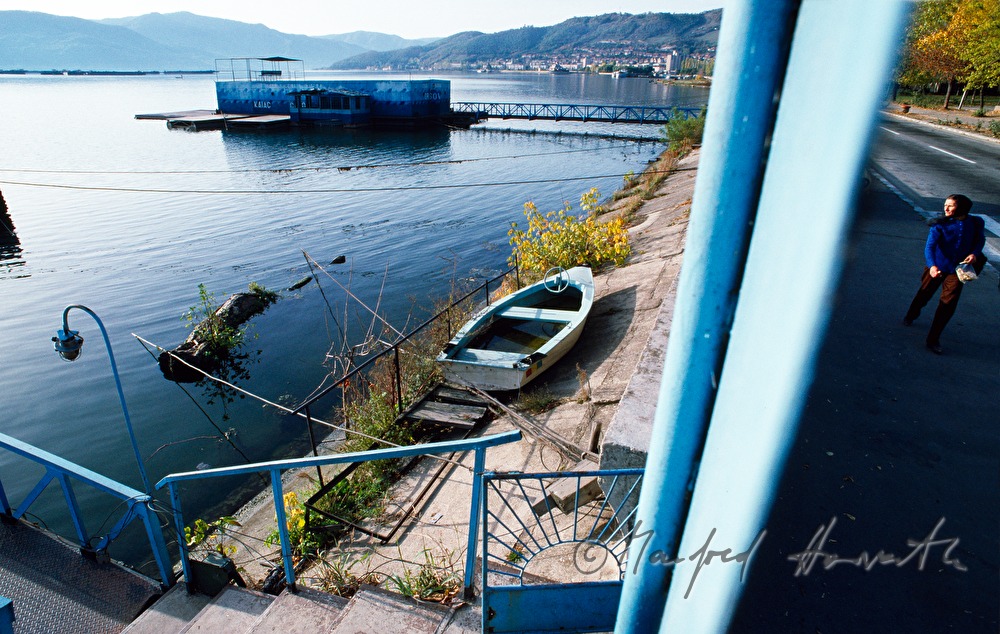 Hafen und Fischerboot