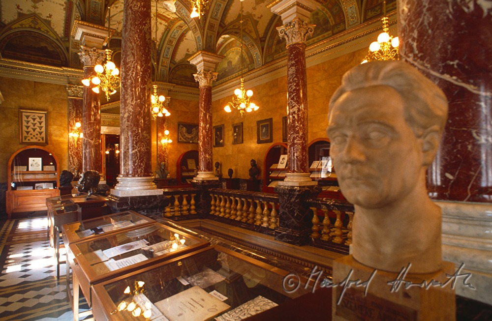 Ungarische Staatsoper, Opernmuseum