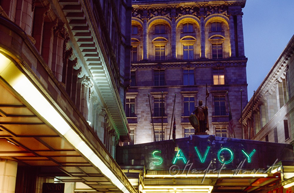 Hotel Savoy, Haupteingang