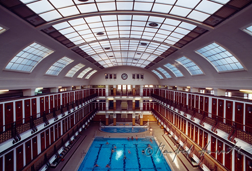 Amalienbad, Hallenbad