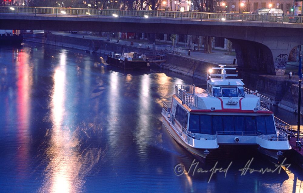 Schiffsanlegestelle bei der Schwedenbrücke