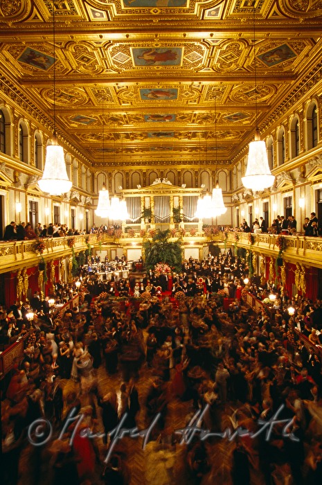 Tänzer auf dem Philharmonikerball