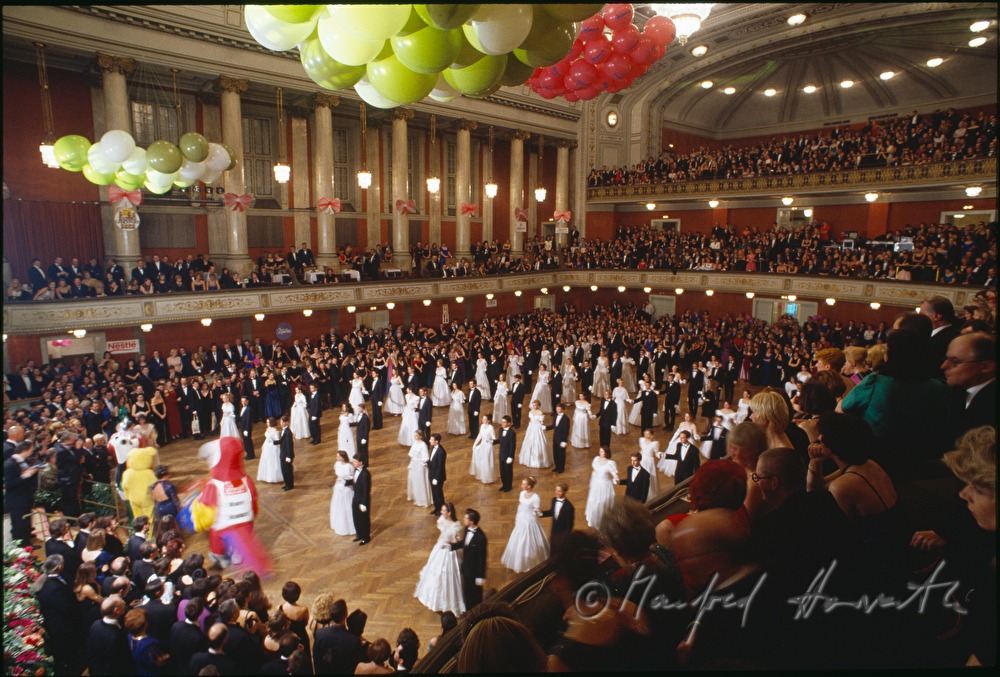Polonaise auf dem Bonbonball