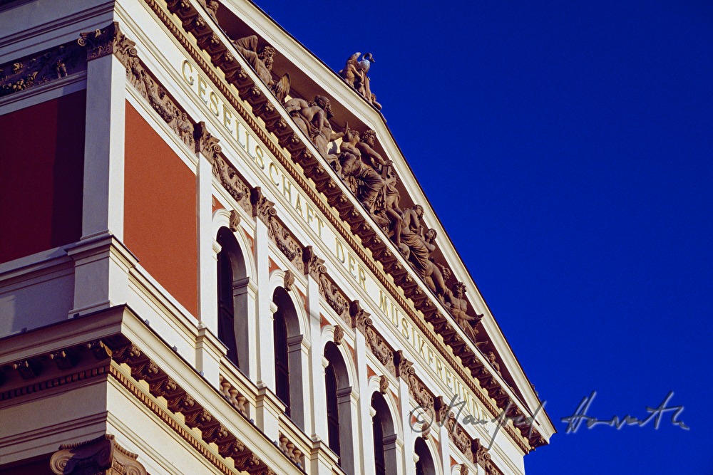 Hauptfassade des Musikvereinsgebäudes von Theophil Hansen