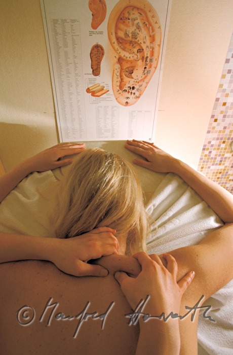 Dungl Biotrainings Hotel, Zentrum für chinesische Medizin, Massage