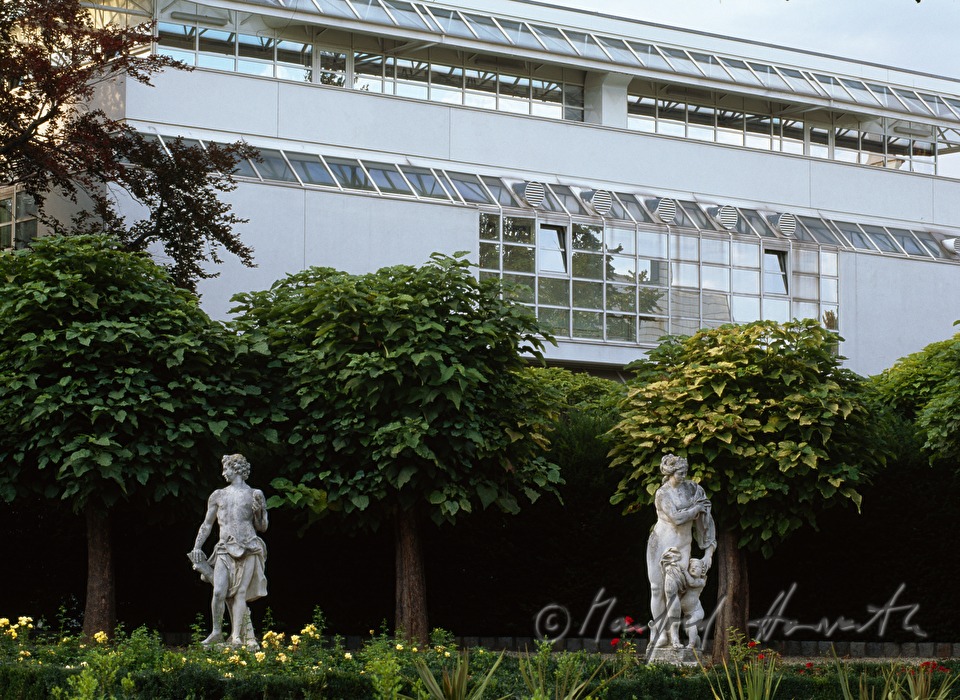 Barockfiguren im Zellpark