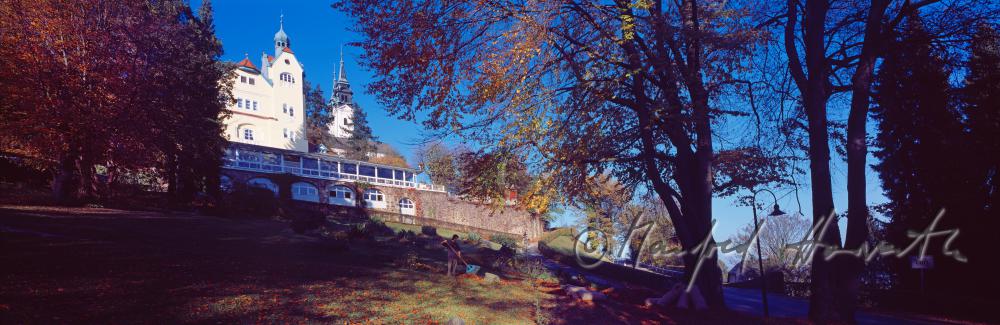 Pöstlingberg mit Pöstlingbergkirche und Pöstlingbergschlössl