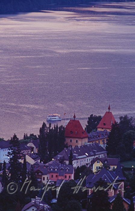 Ortskern von Millstatt und Fähre