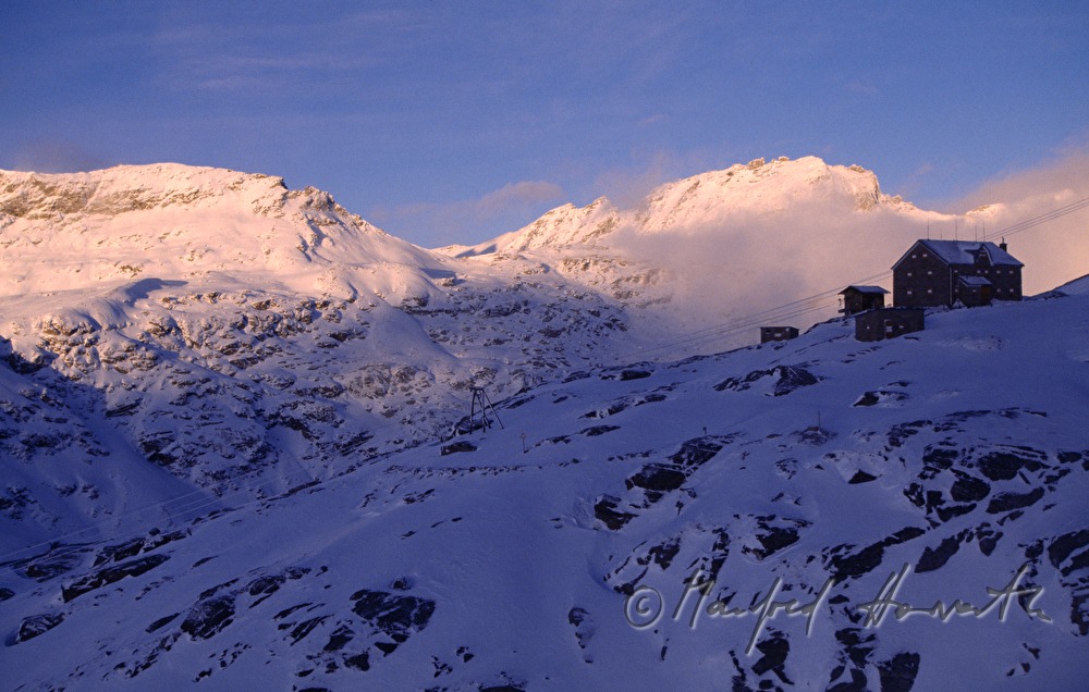 Duisburger Hütte auf 2572 m
