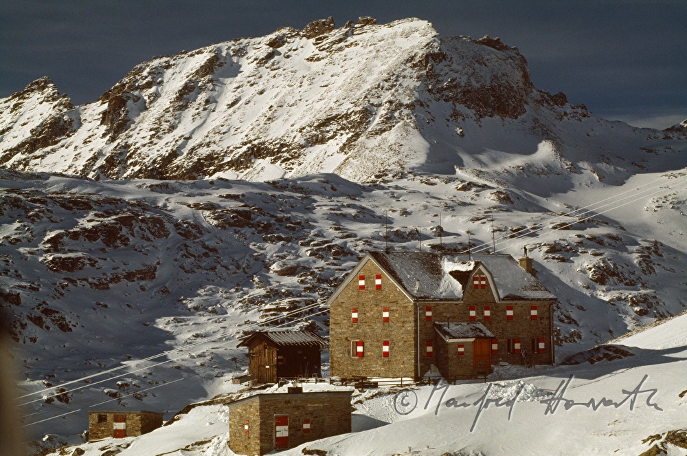 Duisburger Hütte im Innerfragant auf 2572 m