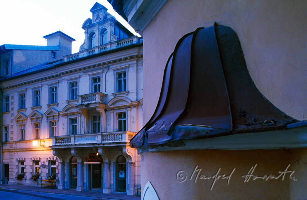Haupteingang des Hotel Straubinger