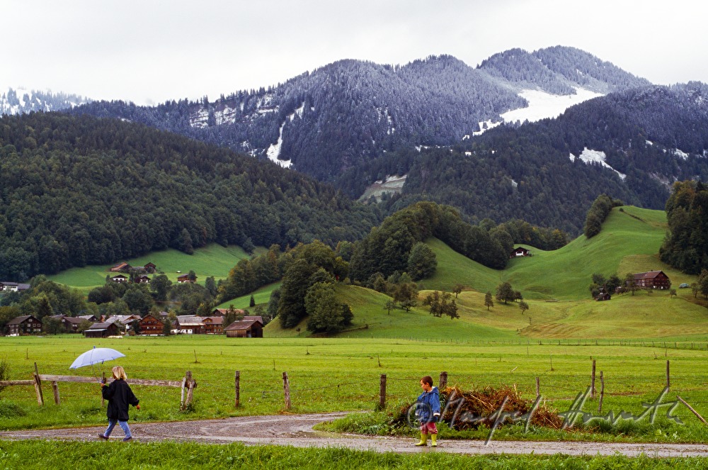 Kinder bei Hirschenau