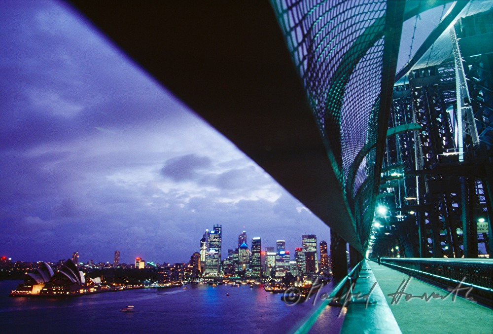 Blick von der Sydney Harbour Bridge