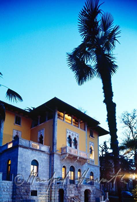 Villa Astra an der Uferpromeade (