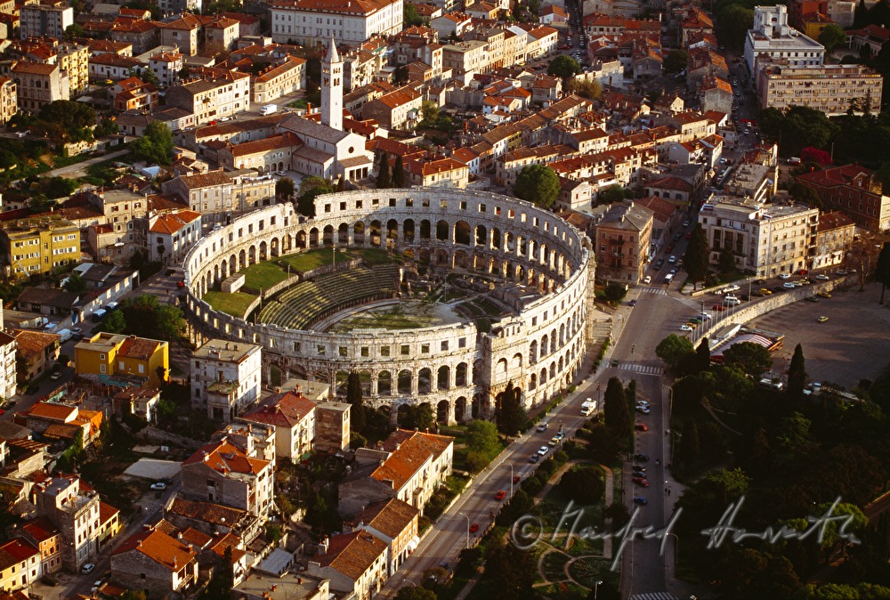 Amphitheater und Kirche des Heiligen Anton