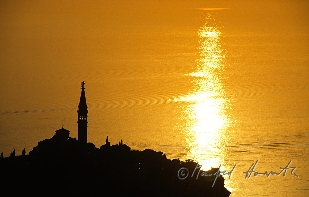 Kirche Sveta Eufemija und Sonnenreflex