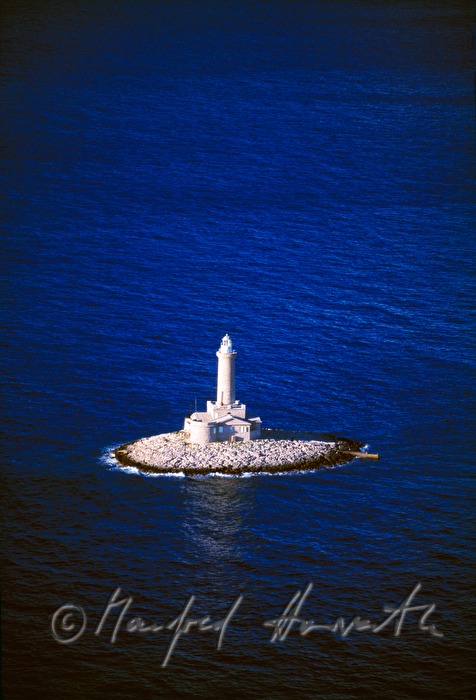 Leuchtturm Porer auf der Insel Porer