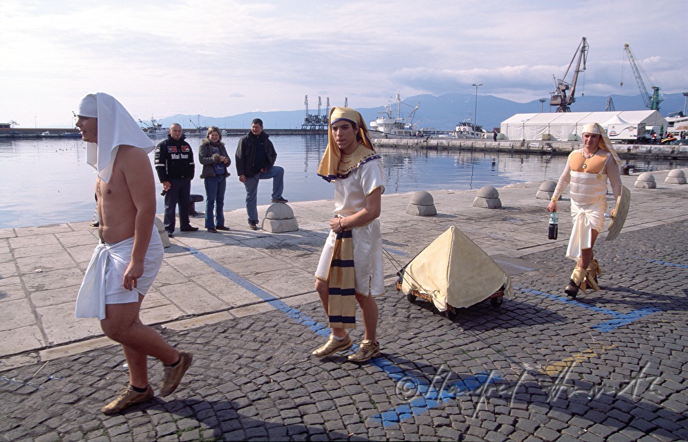 Ägypter am Hafen