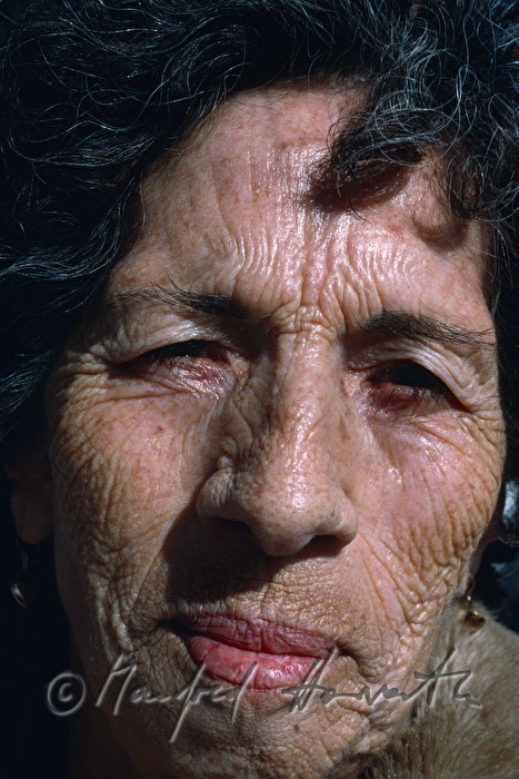 Portrait einer Ureinwohnerin