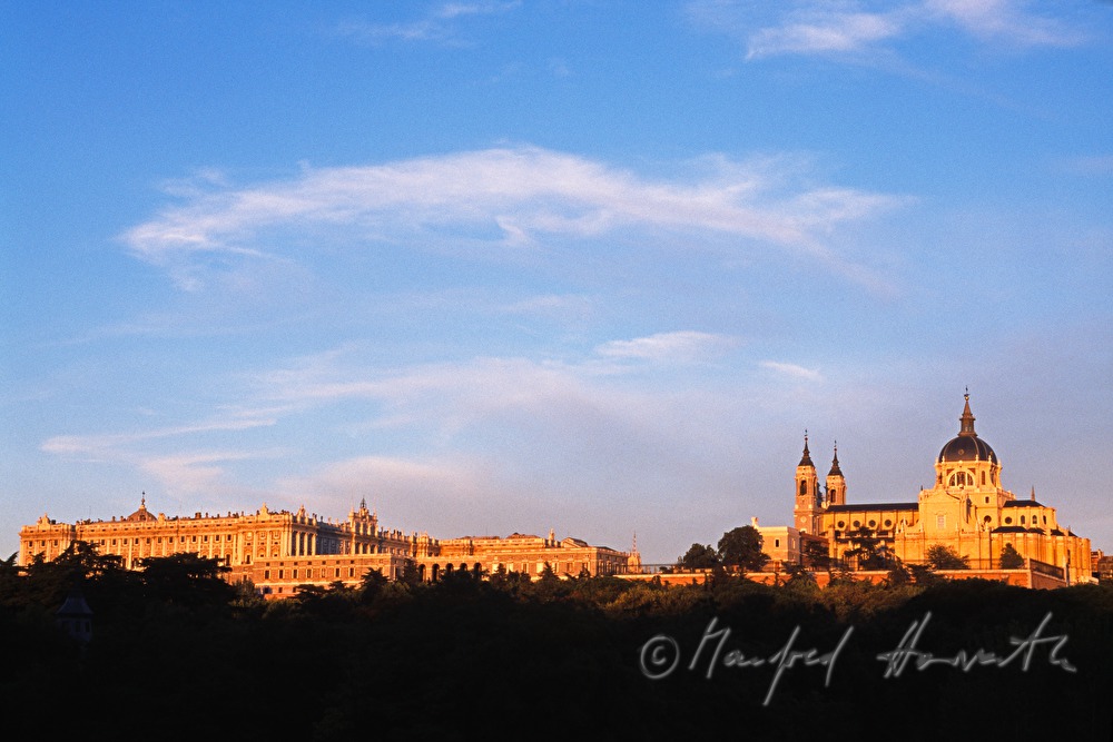 Palacio Real und Kathedrale La Almudena