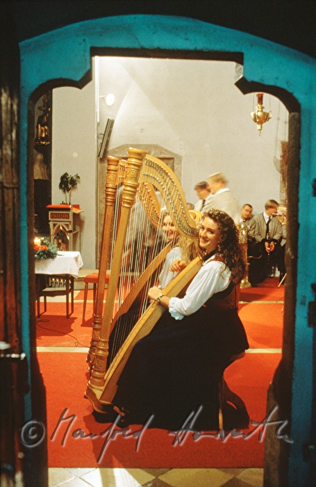 Harfenmusik in der Kirche