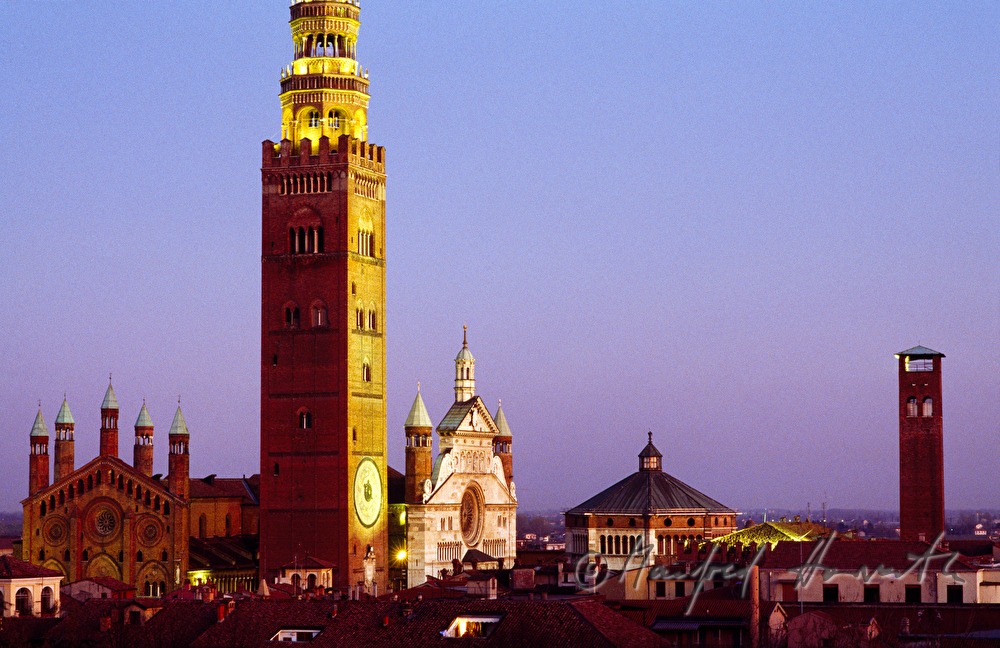 Dom, Torrazzo und Baptisterium