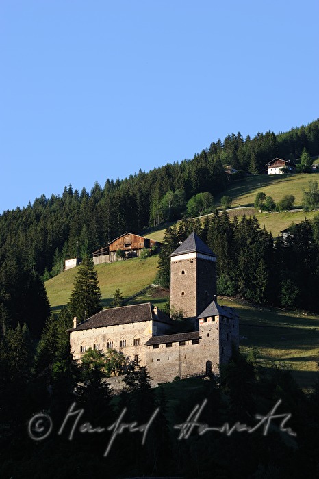 Schloss Reineck und Bauernhöfe