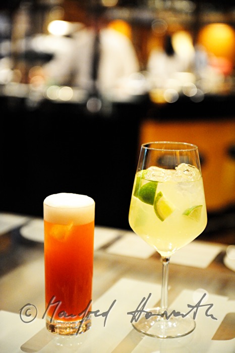 verschiedene Cocktails in der Laurin Bar