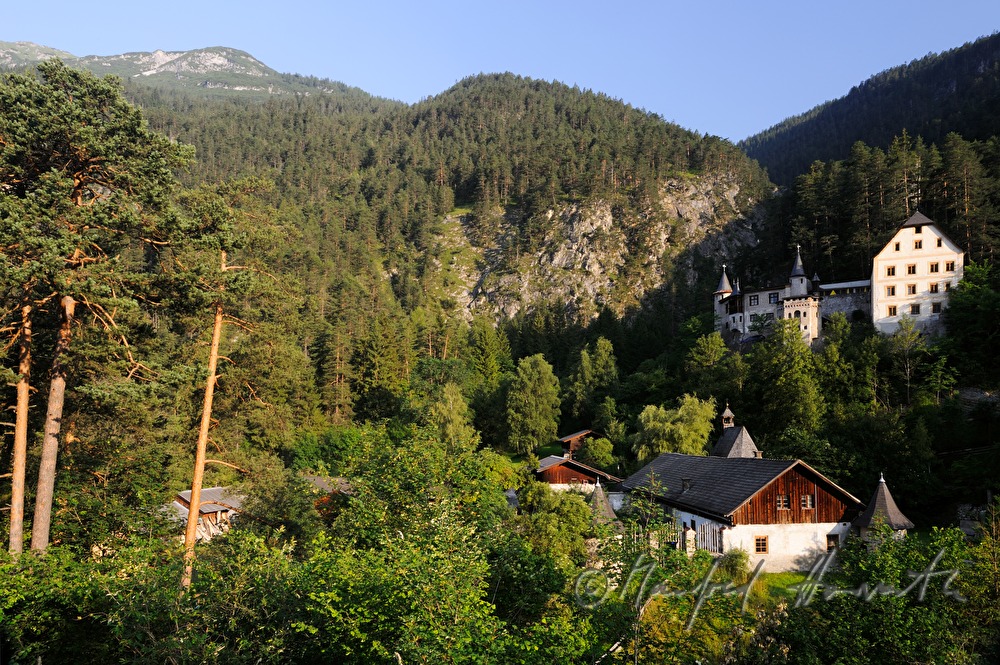 Schloss Fersteinsee am Fuße des Fernpasses