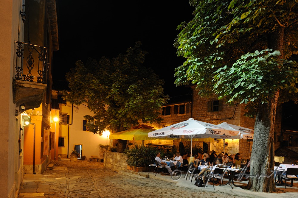 Gartenrestaurant Konoba Pintur