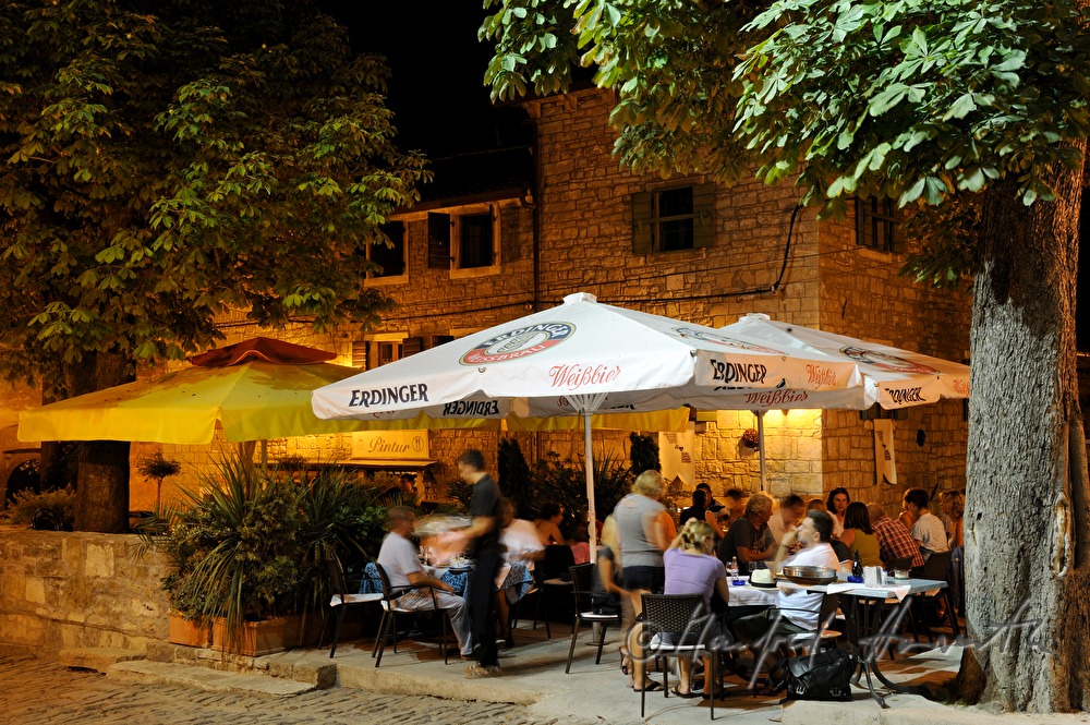 Gartenrestaurant Konoba Pintur