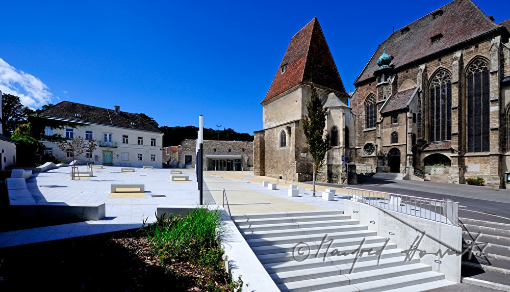 Burg Perchtoldsdorf und Burgvorplatz