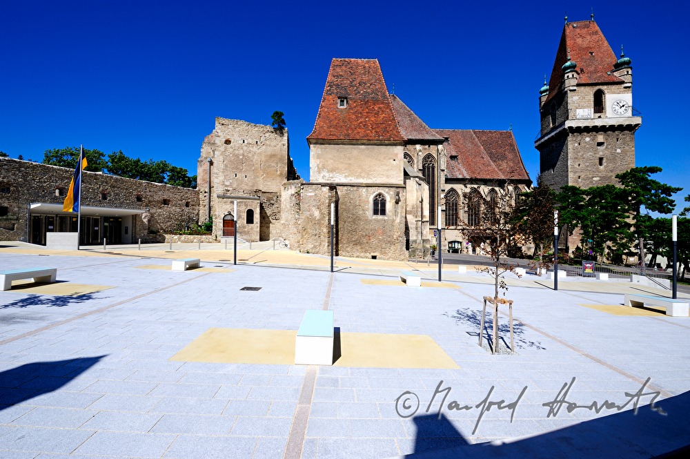 Burg Perchtoldsdorf und Burgvorplatz