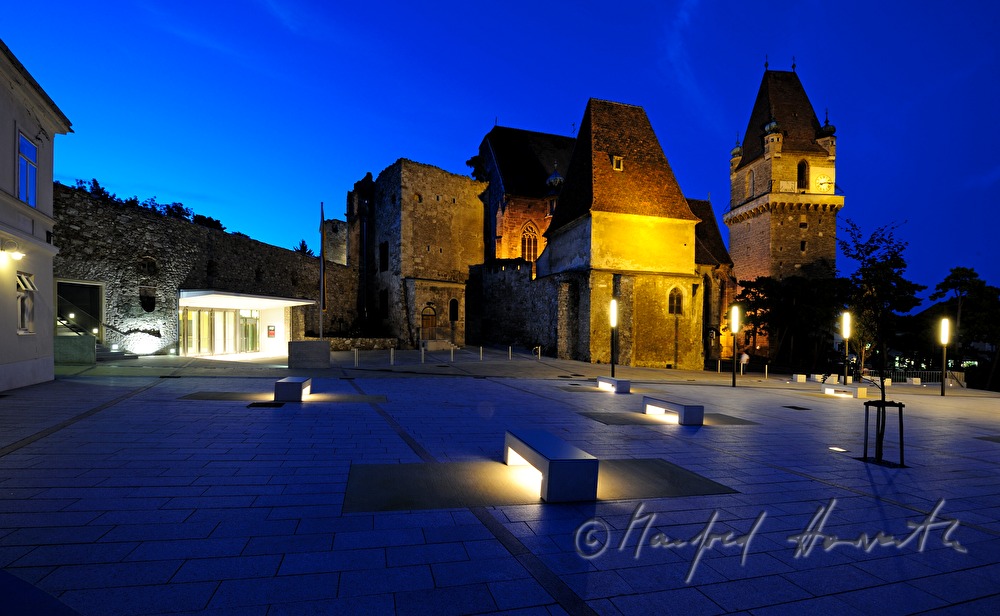 Burg Perchtoldsdorf und Burgvorplatz