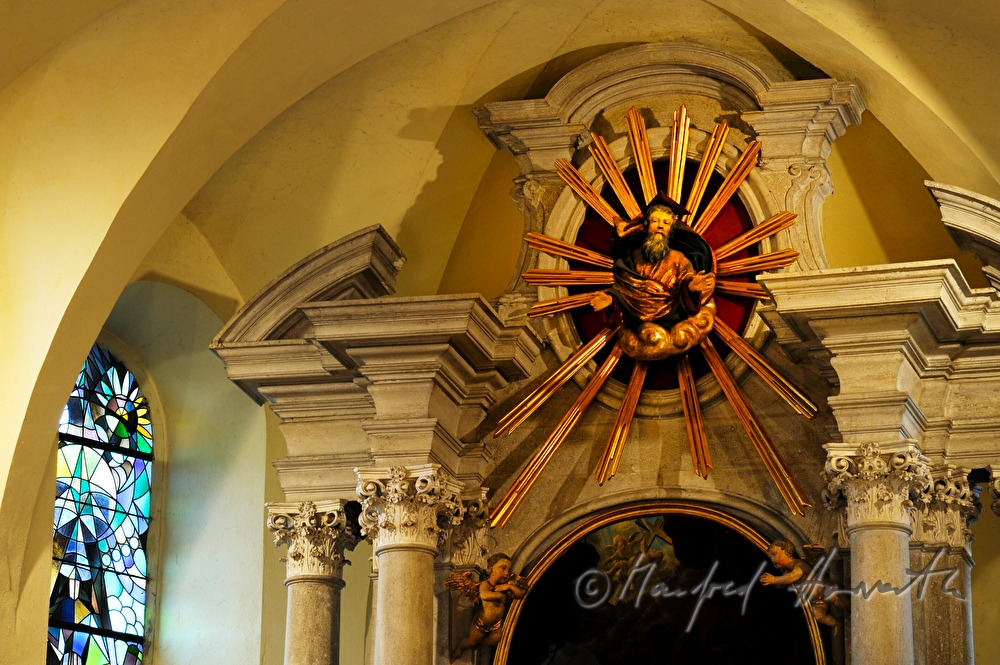 Altar in der Pfarrkirche