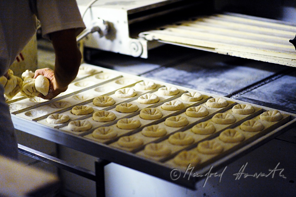 Weckerl aus Weizenmehl vor dem Backen
