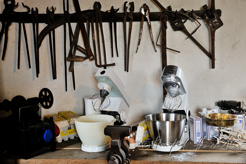 Küchengeräte in der Schmiede beim Backen des 