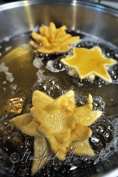 Frittieren von Schmalzrosen