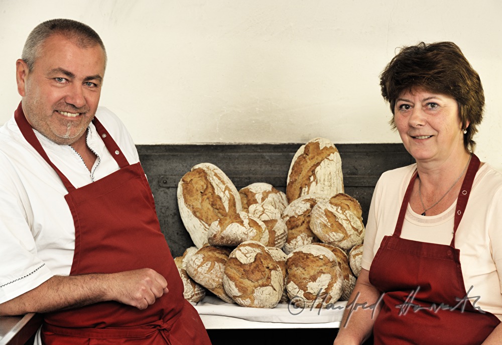 the bakers of the homemade bread