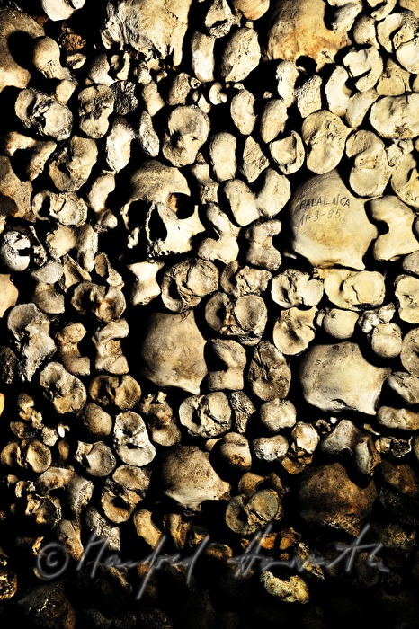 Kapelle der Knochen (Capela dos Ossos)