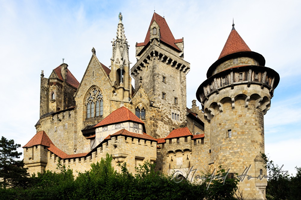 Burg Kreuzenstein im historistischen Baustil
