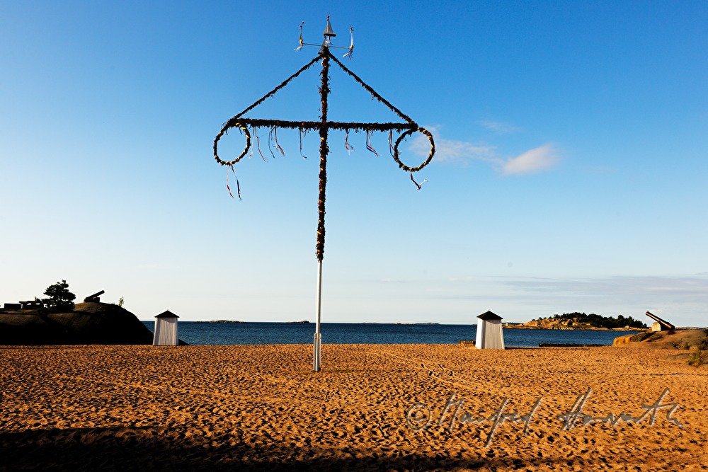 Strandkabinen und Kanonen am Strand im Kurpark