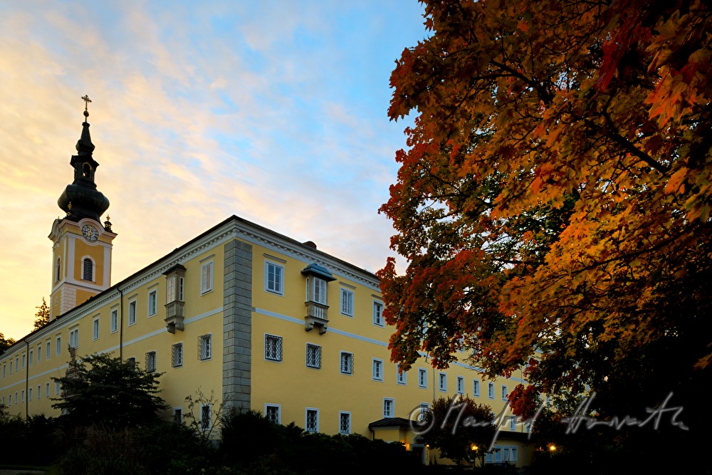 Aussenansicht des Prämonstratenser Chorherrenstift