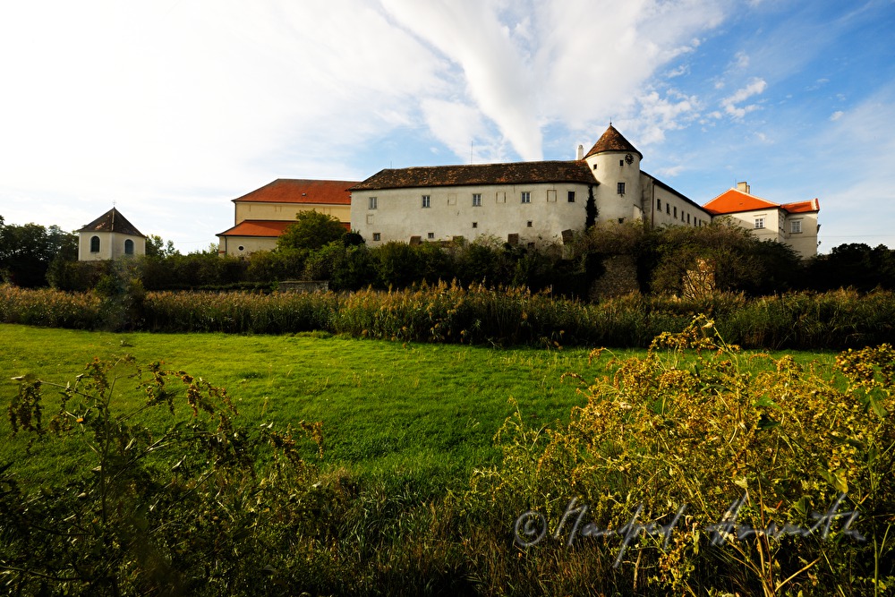 das mittelalterliche Malteser-Schloss Mailberg