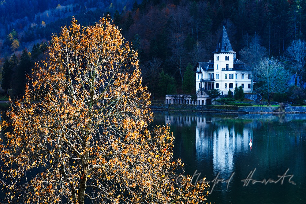 Villa Castiglione am Seeufer