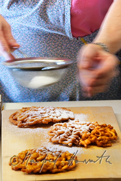 Kirtagsflecken aus fritiertem Bauerngebäck