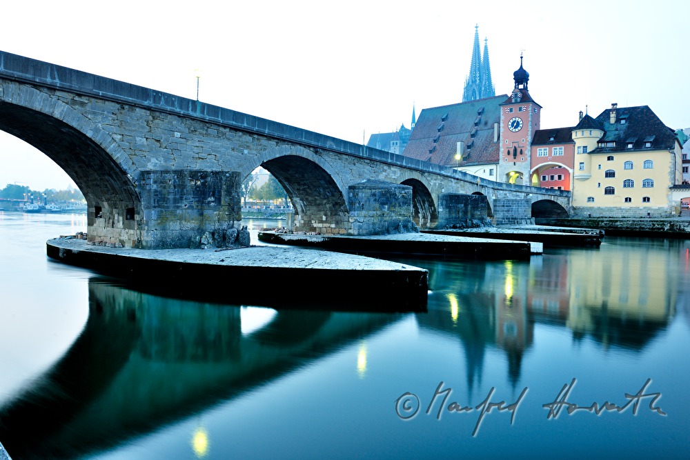 Dom, Steinbrücke und mittelalterliche Altstadt