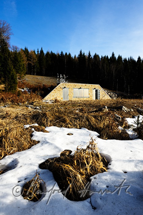 Laborgebäude des Conrad-Observatorium (Erbeben-Messung)